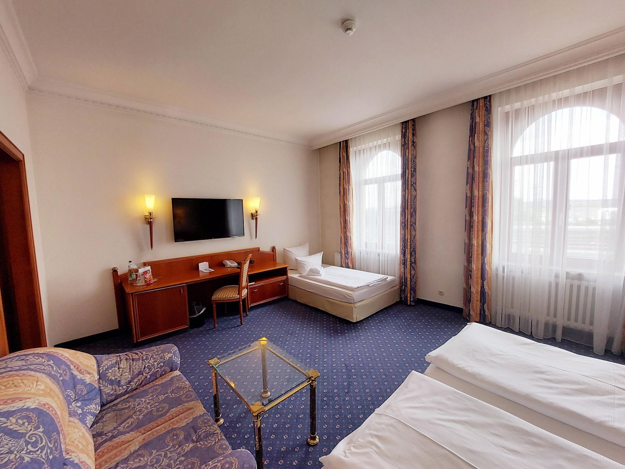 Hotel Bayerischer Hof 4*