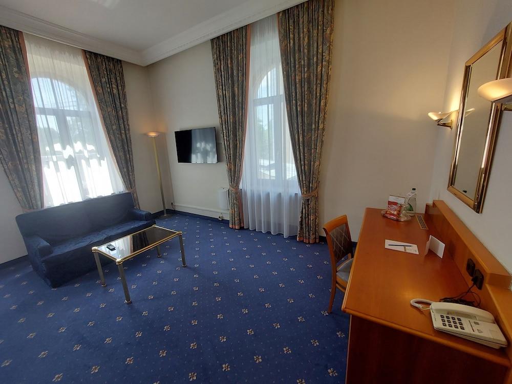 Bayerischer Hof Dresden