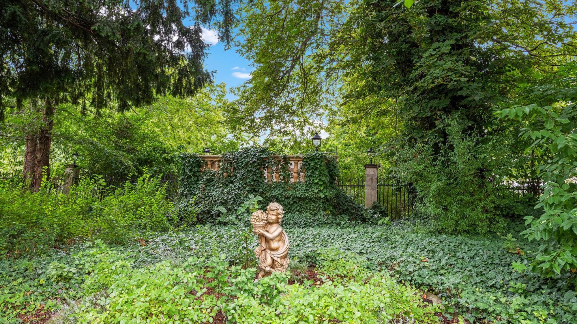 Bayerischer Hof 4*