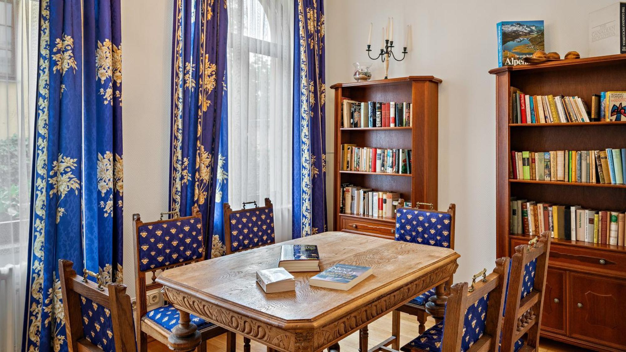 Hotel Bayerischer Hof 4*