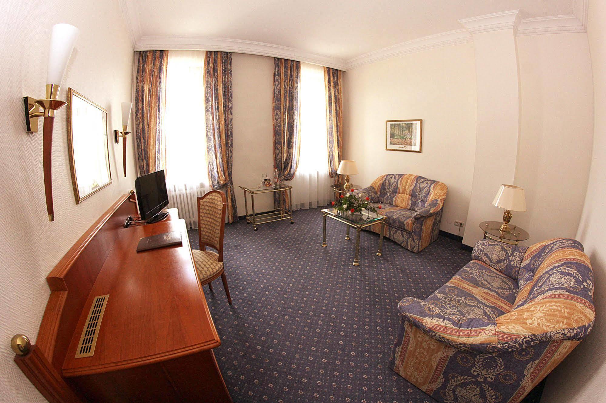 Bayerischer Hof Dresden