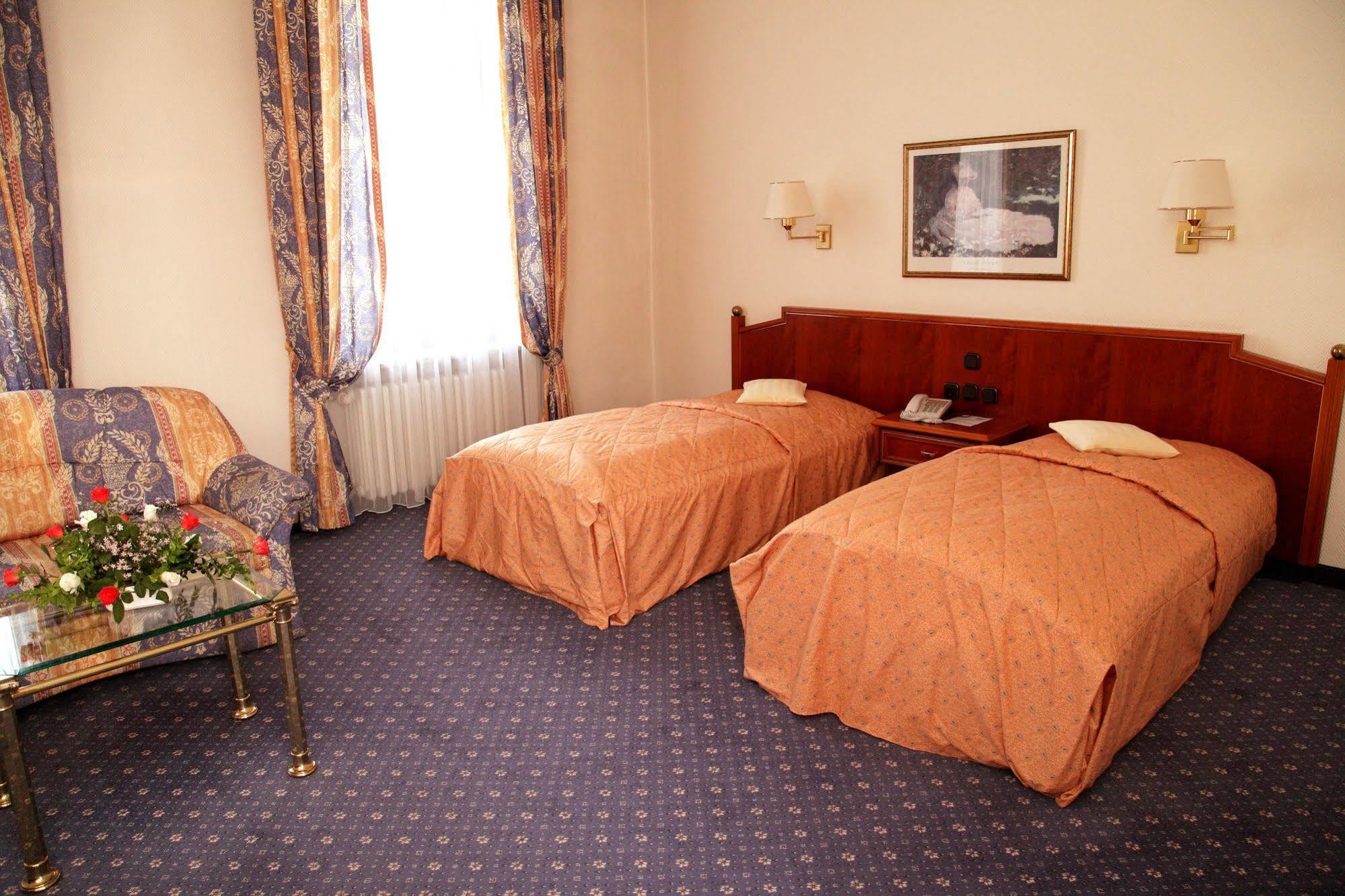 Bayerischer Hof Hotel
